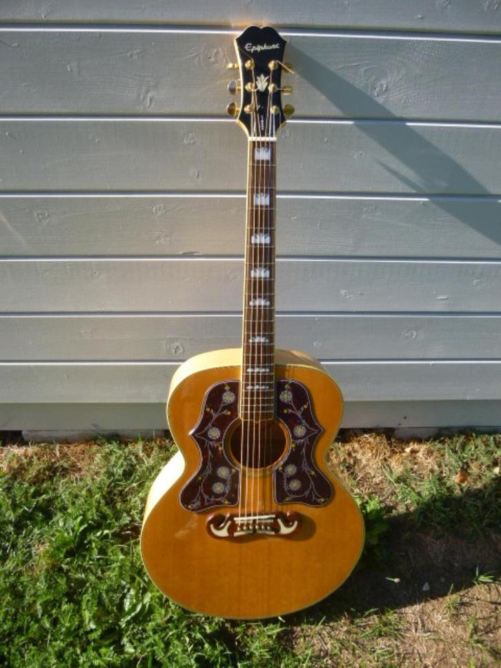 Epiphone Ej 200, Muziek en Instrumenten, Snaarinstrumenten | Gitaren | Akoestisch, Gebruikt, Western- of Steelstringgitaar, Met koffer
