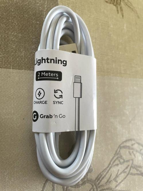 A vendre câble de charge neuf Iphone, 2 mètres (lightning), Télécoms, Téléphonie mobile | Accessoires & Pièces, Neuf, Enlèvement