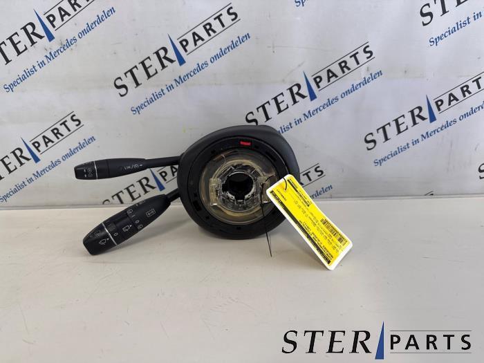 Commutateur combi colonne de direction d'un Mercedes C-Klass, Autos : Pièces & Accessoires, Tableau de bord & Interrupteurs, Mercedes-Benz