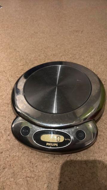 Elektronische keukenweegschaal Philips beschikbaar voor biedingen