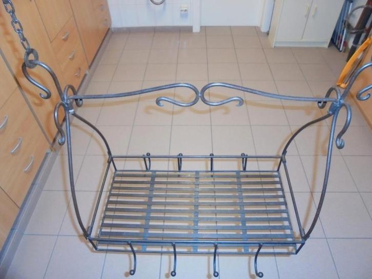 Vintage hangend potten- en pannenrek zeldzaam, Huis en Inrichting, Keuken | Keukenelementen, Zo goed als nieuw, Zwart, Ophalen