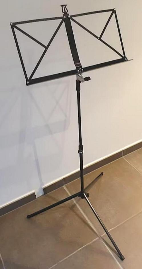 Statief voor muziekpartituren / standaard, Muziek en Instrumenten, Overige Muziek en Instrumenten, Zo goed als nieuw, Ophalen