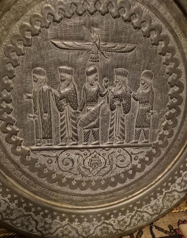 vintage Perzische Faravahar  hand gehamerde wandplaat, Antiek en Kunst, Kunst | Niet-Westerse kunst, Ophalen