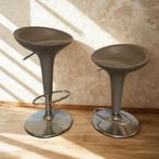 Tabourets bar de designer BOMBOS, Ophalen, Zo goed als nieuw, 2 krukken, Metaal