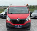 RENAULT TRAFIC - 3 PLACES - CARNET COMPLET RENAULT TVAC, 5 deurs, Overige carrosserie, 1598 cc, 70 kW