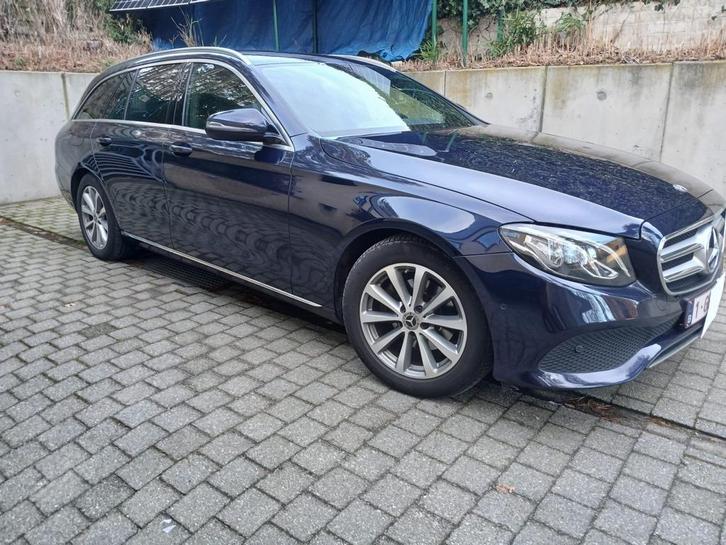 mercedes bens break E200, Auto's, Mercedes-Benz, Particulier, E-Klasse, ABS, Achteruitrijcamera, Airbags, Airconditioning, Alarm