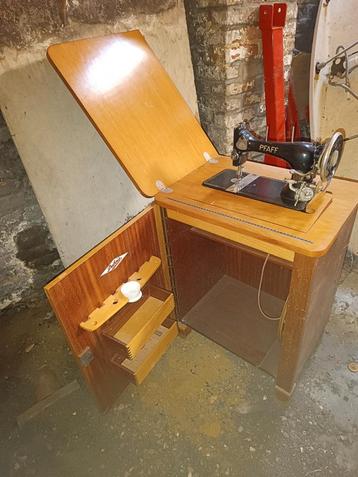 Machine à coudre Pfaff, Enlèvement