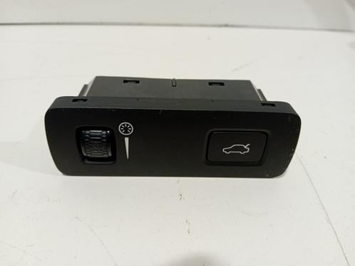 ACHTERKLEP SCHAKELAAR Volvo XC40 (XZ) (P31443873), Auto-onderdelen, Dashboard en Schakelaars, Volvo, Gebruikt
