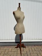 Mooi borstmodel GIRARD, Ophalen