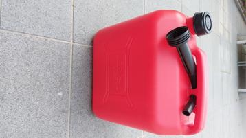 Jerrican carburant 20L AUTOBEST en plastique rouge beschikbaar voor biedingen