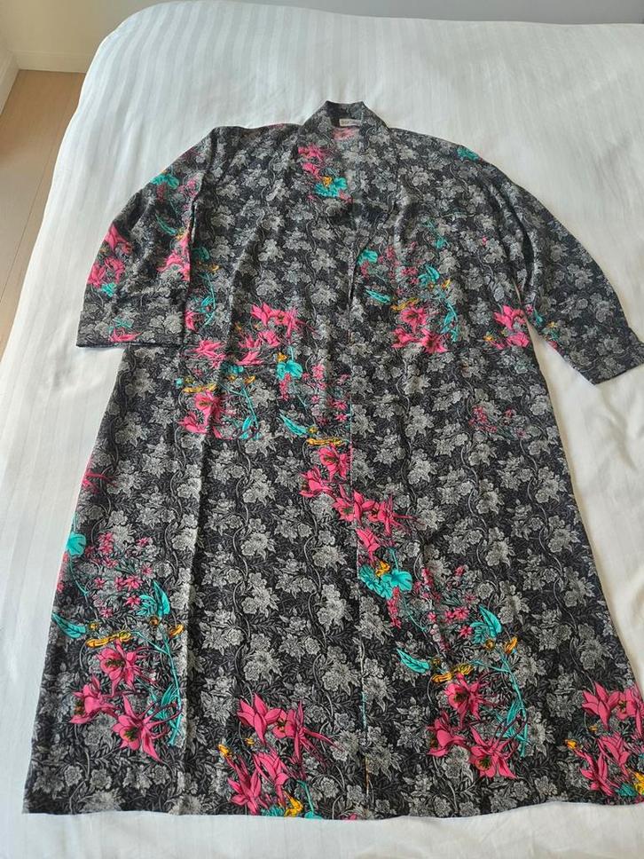 Nieuwe kamerjas merk Hom nog in originele verpakking maat, Kleding | Heren, Pyjama's, Nieuw, Maat 48/50 (M), Ophalen of Verzenden