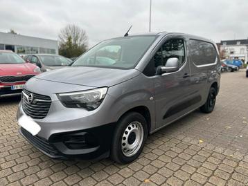 Opel combo L2  disponible aux enchères