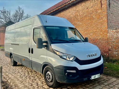 Iveco daily / longueur 4 / manuel / 2015, Autos, Camionnettes & Utilitaires, Entreprise, Iveco, Diesel, Enlèvement