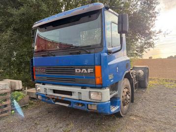 Daf CF290 1998 tracteur 430000km problème, Moteur, Autos, Camions, Euro 2, Achat, Entreprise, Diesel