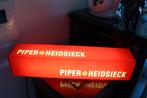 Vintage barware, lichtbak Piper Heidsieck Champagne., Enlèvement ou Envoi, Utilisé, Table lumineuse ou lampe (néon)