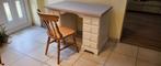 Houten landelijke bureau met stoel., Huis en Inrichting, Ophalen, Zo goed als nieuw, Bureau