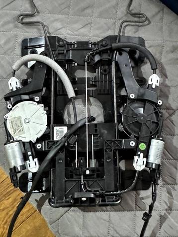 Audi A3 S3 RS3 lendensteunmechanisme beschikbaar voor biedingen