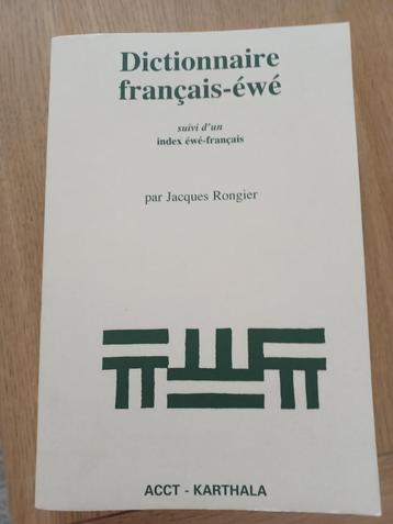 Dictionnaire bilingue français éwé  disponible aux enchères