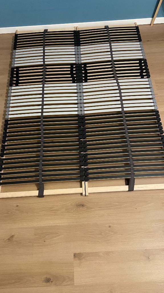 Lattenbodem - IKEA LEIRSUND, Huis en Inrichting, Slaapkamer | Matrassen en Bedbodems, Zo goed als nieuw, Bedbodem, 140 cm, 200 cm