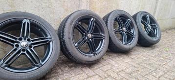 Audi vw velgen en banden 18 inch in zeer goede staat beschikbaar voor biedingen