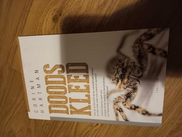 Corine Hartman - Doodskleed beschikbaar voor biedingen