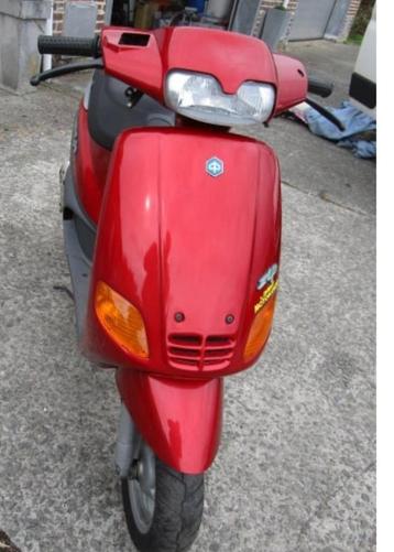 Piaggio zip 2630km!! beschikbaar voor biedingen