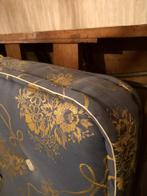 Vintage mooie matras + antieke houten matrasbodem | decor, Ophalen