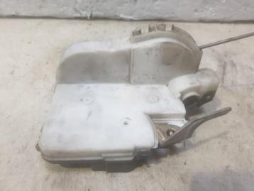 PORTIERSLOT LINKS Volkswagen Golf III Cabrio (1E) beschikbaar voor biedingen