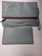 Nieuwe blauwe clutch en bijbehorende portefeuille Mylène, Handtassen en Accessoires, Tassen | Damestassen, Ophalen of Verzenden