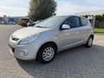 Hyundai i20 1.2 benzine bj 2011 65000 km goede staat, Voorwielaandrijving, Euro 5, Stof, Zwart