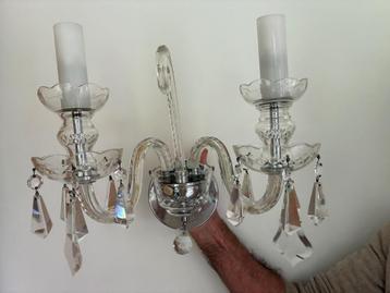 2 wandlampen in kristal beschikbaar voor biedingen