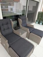 2 bruine Lounge-Zetels met voetbank en tafeltje, Ophalen, Bijzettafel, Zo goed als nieuw, Loungeset