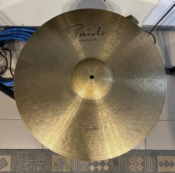 Paire de cymbales Paiste Symphonic 20 pouces beschikbaar voor biedingen