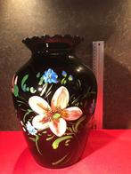 Ancien vase en verre noir peint, Ophalen