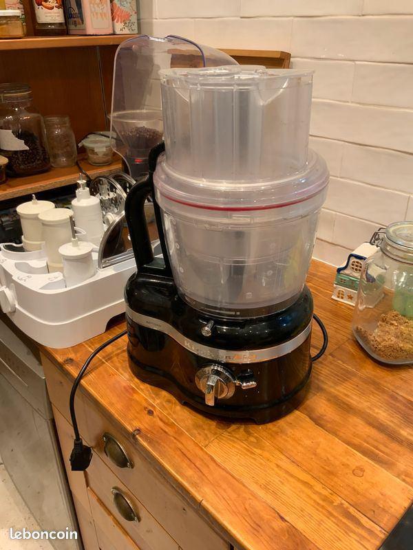KitchenAid Artisan Foodprocessor met alle accessoires ZWART, Elektronische apparatuur, Keukenmixers, Gebruikt, 4 liter of meer