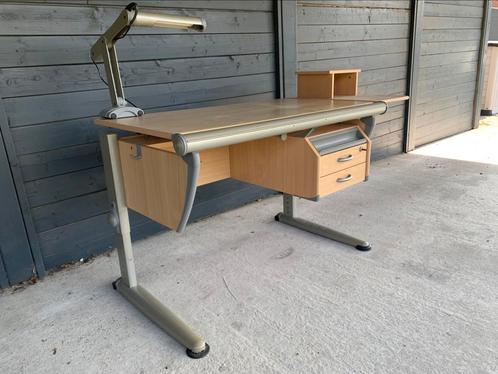 Bureel MOLL Winner Comfort in heel goede staat, Huis en Inrichting, Bureaus, Zo goed als nieuw, Ophalen