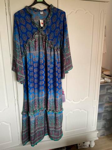 Robe longue en soie t. L beschikbaar voor biedingen