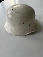 helm uit het Duitse leger, Ophalen