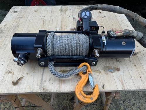 Lier Red Winch 5,5 tons 12 volt 2022, Auto-onderdelen, Overige Auto-onderdelen, Gebruikt, Ophalen