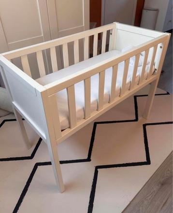 Baby wiegje TROLL (Incl. matras en aerosleep) beschikbaar voor biedingen
