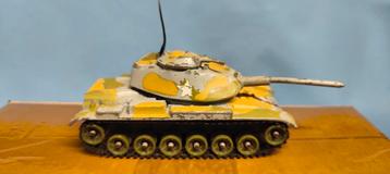 Dit is een Corgi Toys M60 A1 Medium Tank, beschikbaar voor biedingen