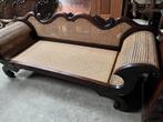 Antieke sofa, Ophalen
