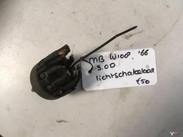 Mercedes W108        1966 verlichtingsschakelaar beschikbaar voor biedingen