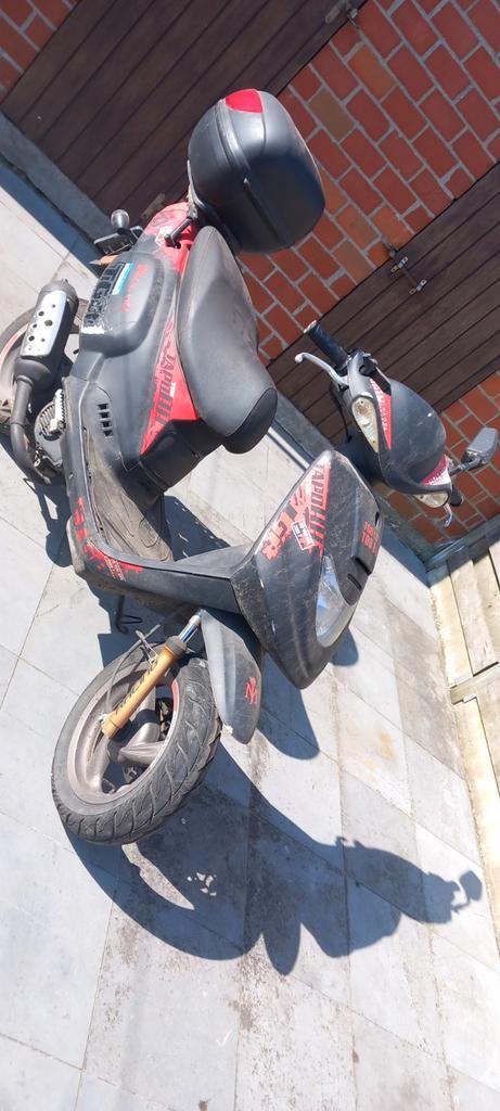 Brommer 50 cc, Fietsen en Brommers, Scooters | Kymco, Gebruikt, Ophalen