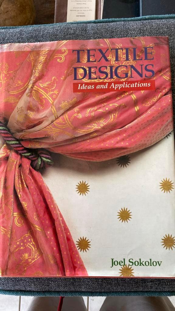 Ideas/& applications -  textile designs, Boeken, Kunst en Cultuur | Fotografie en Design, Zo goed als nieuw, Ophalen of Verzenden