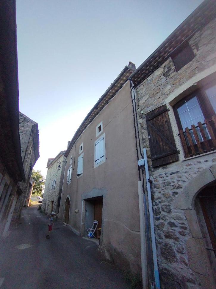 Maison a vendre, Immo, Buitenland, Frankrijk, Woonhuis, Dorp