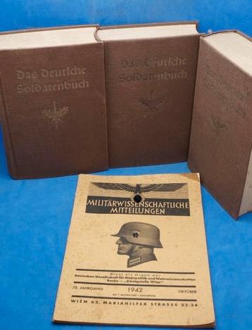 Lot soldatenhandboek deel 1-3 training reichswehr beschikbaar voor biedingen