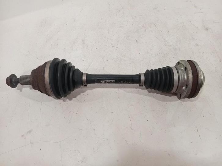 Aandrijfas links voor Volkswagen Jetta, Auto-onderdelen, Transmissie en Toebehoren, Volkswagen, Gebruikt, Herkomst onderdeel bekend