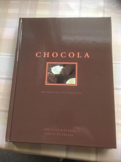 nieuw boek: chocolade en recepten, Boeken, Kookboeken, Nieuw, Taart, Gebak en Desserts, Europa, Ophalen of Verzenden