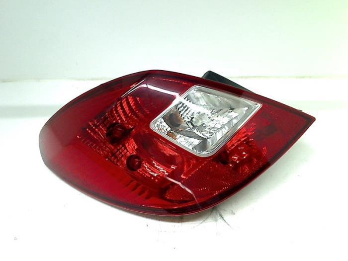 Achterlicht links van een Opel Corsa, Auto-onderdelen, Verlichting, Opel, Gebruikt, 3 maanden garantie, Ophalen of Verzenden